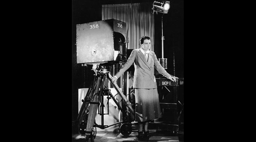 DOROTHY ARZNER, UNE PIONNIRE  HOLLYWOOD